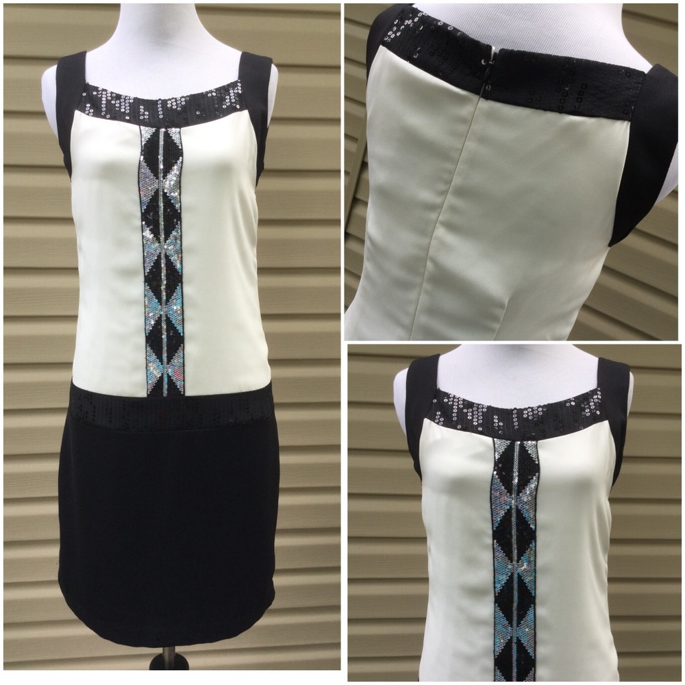 Stunning J. Taylor Dress !